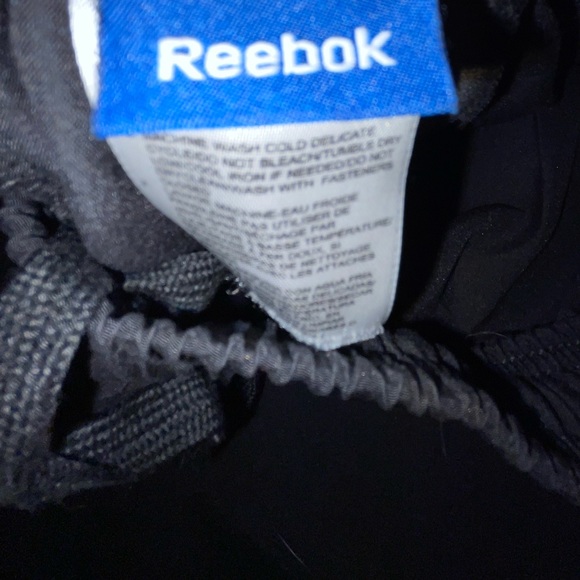 Reebok men’s windbreaker pants - Picture 3 of 3
